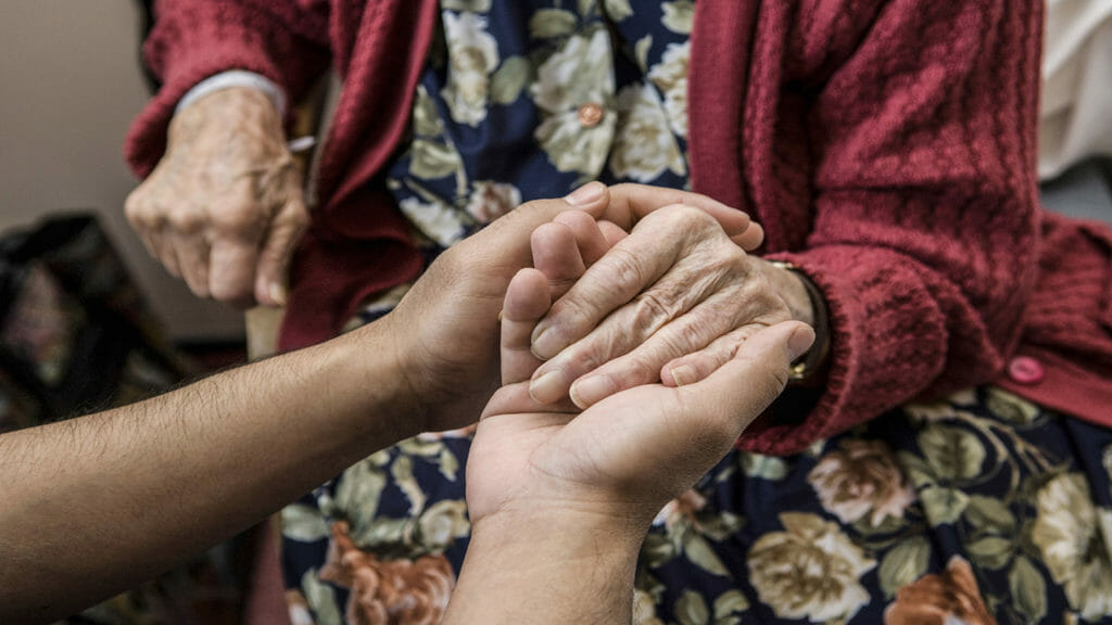 Caregiver crisis will deepen without immigration reform: expert panel