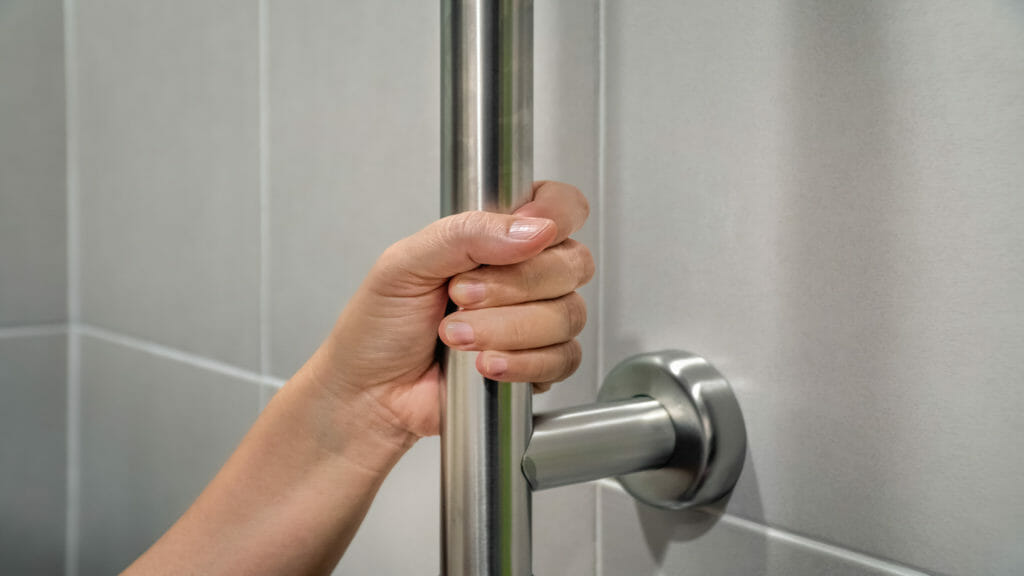 New initiative aims to install up to 650 grab bars in homes nationwide 