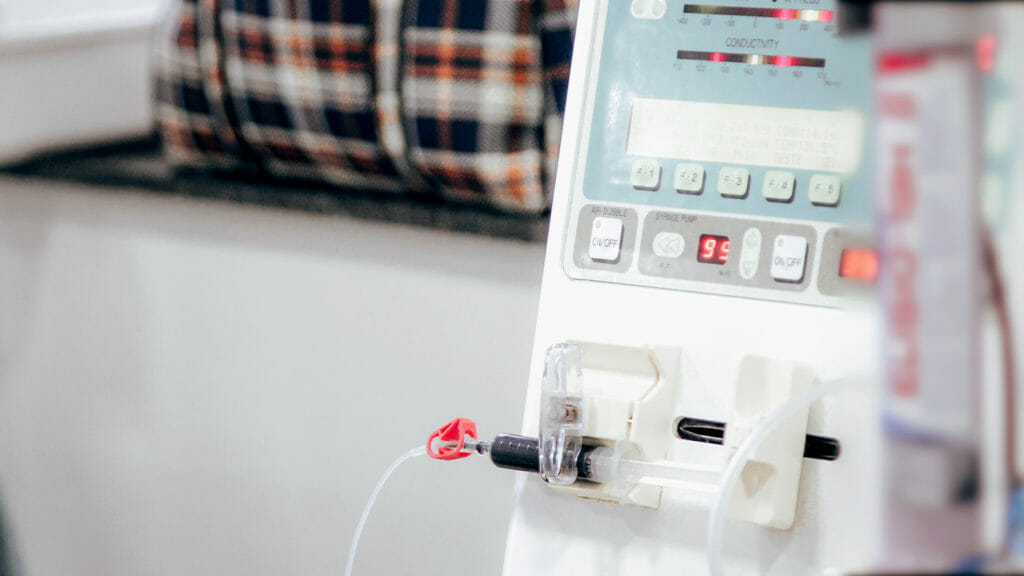 Financial incentives failing to fuel in-home dialysis