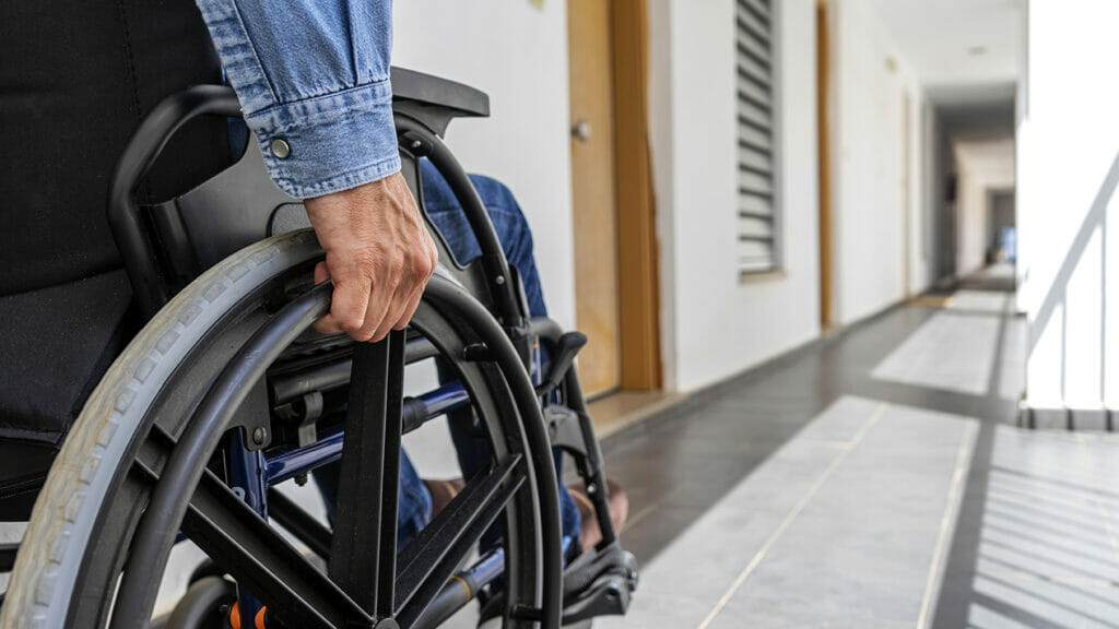 Dual-eligible beneficiaries face DME access issues; wheelchair bill introduced